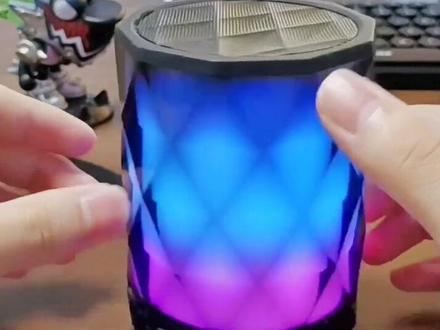 多功能#蓝牙音箱 男人的玩具,享受生活必备神器,有不会的可以私信我哦#好物推荐 #桌面小组件
