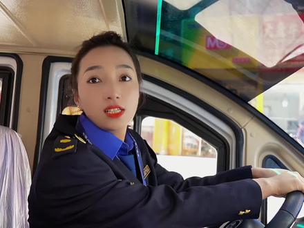 卡若区全力推进“两违”拆除工作