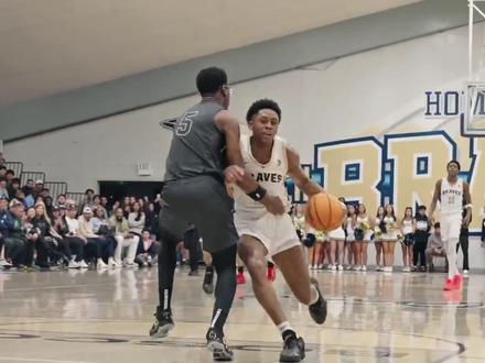 横板长视频!布莱斯遇上麦考伊,比赛强度极大! 加州篮球强校对决#篮球 #校园篮球 #识货种草官 #布兰登麦考伊