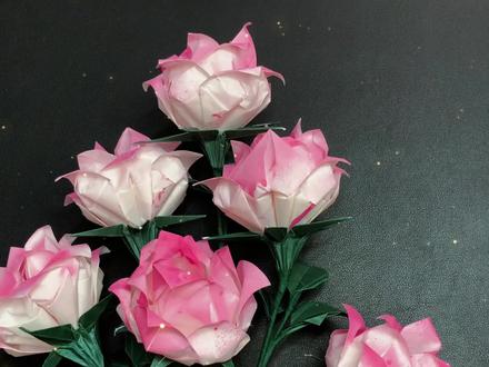 好看逼真的月季折纸,教程敲详细,真的不难 #月季花折纸 #折纸 #女神节礼物#母亲节礼物 #情人节礼物#纸艺花