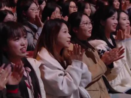 好温柔啊哥哥#张峻豪 #神级现场 #好听 #温柔