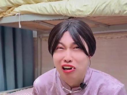 紫薯精:我的麻辣烫没了,还好有大理寺 #热点 #紫薯精 #大理寺米线泼天的富贵 #周小闹