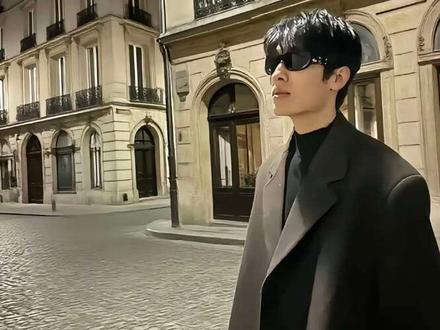 @水姐(4点播)黑暗组织首领 水姐下令摧毁评论区