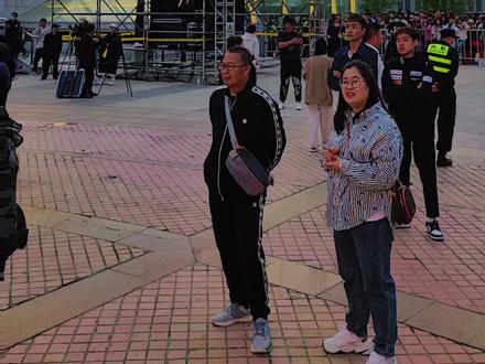 快手直播l天道大舞台有才你就来,大连站