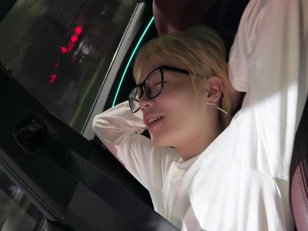 只有谈过异地恋才会懂这段歌词吧#歌曲谈什么异地恋 #异地恋 #车里唱歌