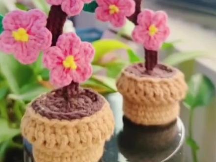 分享桃花盆栽的钩织教程教程#毛线盆栽 #钩针盆栽 #爱生活爱编织