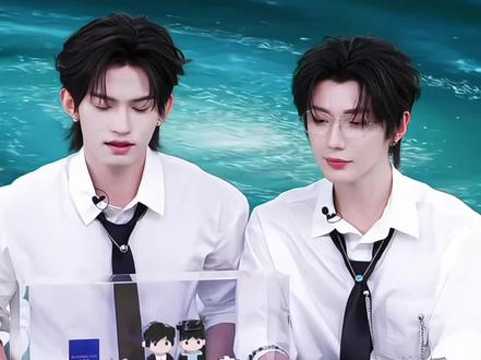 不愧是小孩哥 好敢问🤔
#郝熠然 #云旗