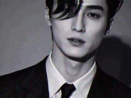 颜值不用质疑#King #EXO #黄子韬#颜值 #这该死的镜头感
