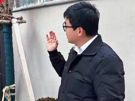 在庭院中,气候条件允许的情况下,桂花树几乎每家必种,种对品种和方位很重要!#庭院设计 #植物康养 #别墅装修 #别墅苗木