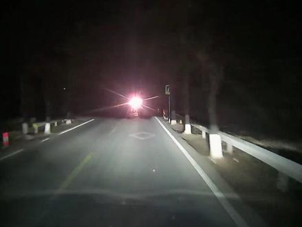 告别夜间驾驶恐惧!豹8夜视系统带来的安全感#豹8夜视系统 #方程豹豹8 #比亚迪