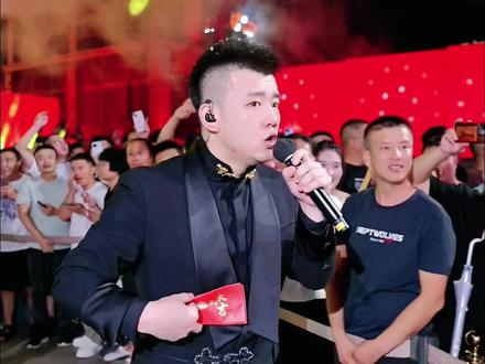 陈翔六点半球球来到大舞台,一曲国风舞蹈 给木森看呆了!#木森大舞台