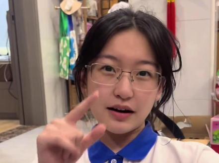 高考极速换答题卡 25分钟七道政治大题 妹妹你有这个大心脏干什么都会成功的 #高考 #政治 #高考生 #极限挑战 #万万没想到 素材来源: @Jennifer
