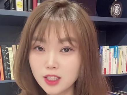 世界首富马斯克母亲定居上海?#马斯克 #特斯拉 #上海