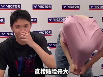这个梗是过不去了哈哈哈#李俊慧 #搞笑 #香蕉拜年 #万万没想到