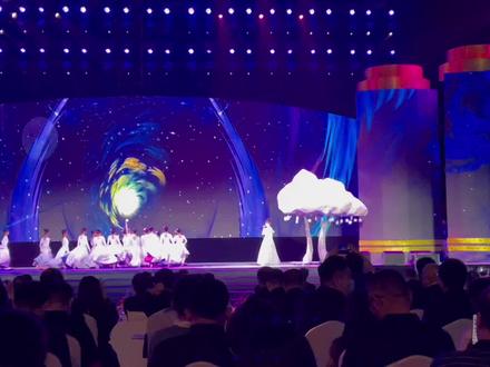 云南大学百年校庆
《如愿》人气最高的节目了吧