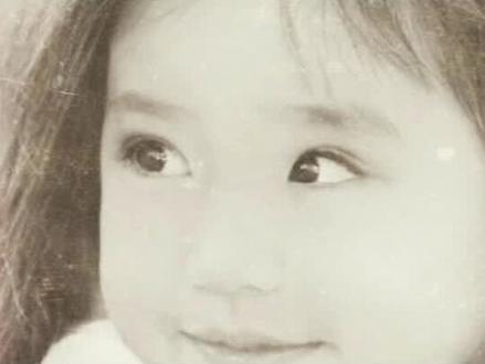 剪映教程变回小时候#变回小时候 #变小孩教程 #变回小时候教程 #变小特效 #老照片教程 #变宝宝教程 #变回童年特效 #手机剪辑 @剪映