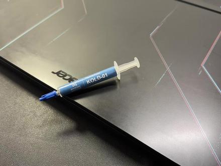 宏碁暗影骑士·擎N22C1 2022清灰换硅脂拆机教程 此拆机教程以仔细与清晰易懂的角度拍摄给拆机小白,一起按步骤来提升电脑性能!关注我,告诉我你的笔电型号, 我来帮你让他重获新生。主页有笔记本电脑/台式机拆机教学、测评、知识分享的合集。关注我,告诉我们想要了解电脑性能提升的问题。
【酷寒怪兽Kooling Monster】
我们的愿景是让每个人都能有最舒适的电脑体验。我们希望在DIY电脑维修技能的普及下,让每个人都能以极低的成本实现电脑性能的大幅提升。
【声明】
该视频仅提供资讯分享,不会赔偿任何因操作所导致的损害
#宏碁暗影骑士 #导热硅脂 #清灰换硅脂 #拆机视频 #笔记本清灰