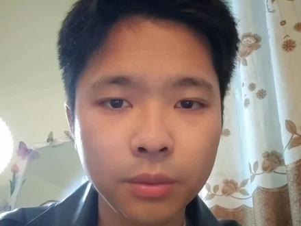 曝DeepSeekV4下周发布!
#DeepSeekv4 #AI #人工智能 #大模型 #祝你马上成功马上发