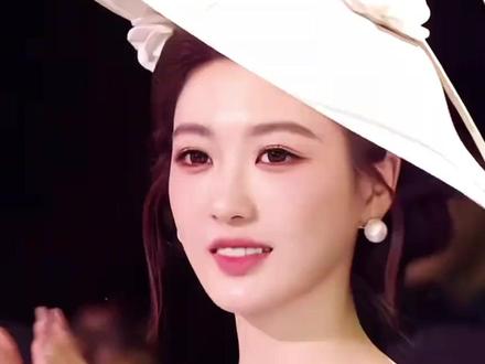 孙乐言:现实版的许妍 #孙乐言 #星光大赏主持人 #业务能力 #优秀 #高能救场