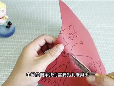 漂亮的对称小鹿剪纸太简单了,你喜欢吗?和我一起动手来剪吧 #剪纸 #轴对称 #梅花鹿剪纸 #手工