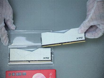 内存条疯涨堪比黄金?真的有人会去买吗? #内存条 #配电脑 #电脑装机