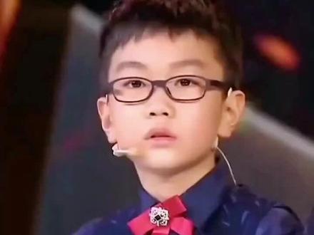 天才少年逆天运算,堪比人脑“超级计算机”!掌握趣味数学学习,希望可以成为学霸!##漫画数学 #学霸秘籍 #天才基本法 #数学思维