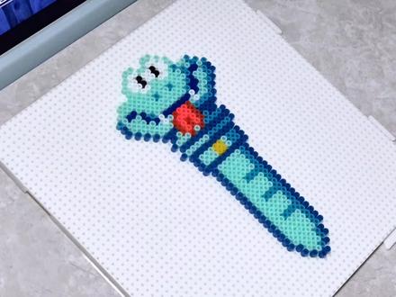 对准心脏扎下去~
#拼豆 #手工diy #疯狂动物城2 #盖瑞 #盖瑞解毒笔