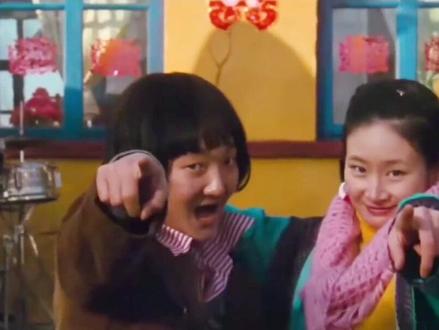 二手玫瑰《允许部分艺术家先富起来》
你细品,歌词写得真好!
#摇滚 #音乐分享