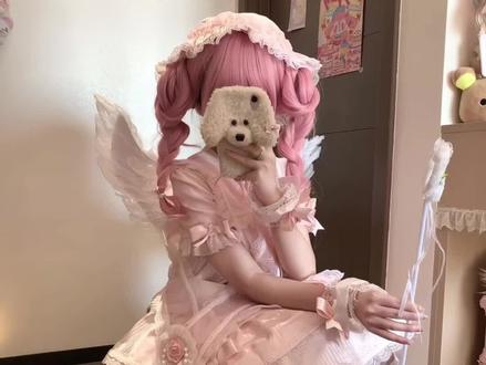 意向金已经上啦!可以换项链老婆们别错过啦 先行团到底出不出呢?我还在考虑中…
#Lolita#沉沦天使#一颗大板牙#doll