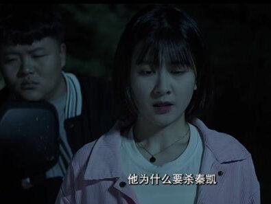 一群年轻人去探险 哀牢山露营女孩上厕所后续#电影推荐