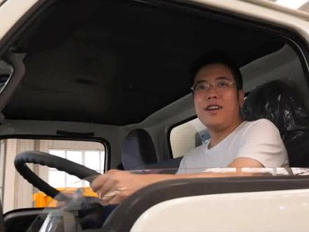 #vlog 带你感受霍州煤电亿能公司自主生产的防爆电动无轨胶轮车的魅力