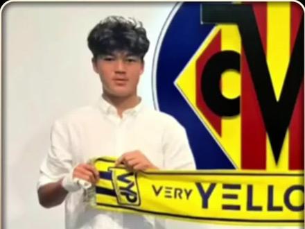 高质量的炼金石 15岁独闯西班牙,如今又向U19发起冲击!福建小将刘凯源的故事充满韧劲。他半年内从球队第五前锋逆袭为队内最佳射手,如今更成为比利亚雷亚尔同年龄段唯一跨级训练的人。这份含金量是他用一个个进球和汗水淬炼出来的,中国足球需要这样的留洋火花。#实况足球手游 #易球成名计划 #实况足球online #刘凯源冲击西班牙U19A #中国足球小将