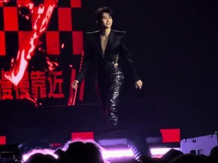 5.24香港云熠~ 这个视角可太好笑了~有同担发现没#云熠演唱会