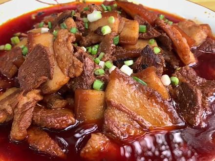 岐山的一道硬菜西府红烧肉#抖音美食推荐官 #抖音美食创作者 春日美食大赏 #红烧肉 @💞梦里花开💞️