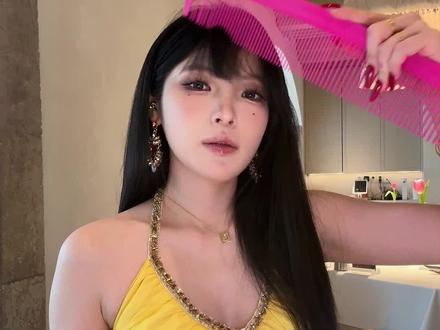 民间model高能量出片vlog
#拍照不求人系列 #一个人出片 #民间model #高能量女孩 #预制朋友圈