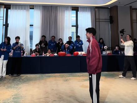 怎么会有这么乖这么帅又可爱的男孩子呢
#湘超永州 #张涛