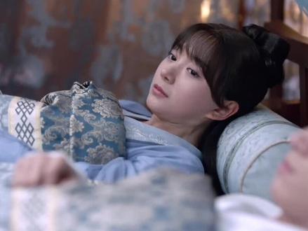 #公子倾城 女生都这么主动了,陌轻尘你怎么回事?这么晚了,该睡觉了你不懂~#高甜来袭