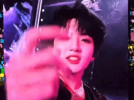 合作舞台《美杜莎》部分#王橹杰 #穆祉丞 #朱志鑫 #苏新皓 #张峻豪 张桂源 左航 大来吧