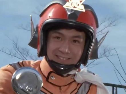 艾斯奥特曼都看不下去了!日本演员高峰圭二质问高市早苗:与中国起冲突有啥好处 #日本 #奥特曼 #首相 #政治 #国际