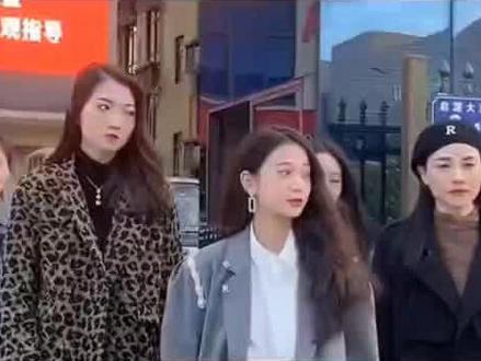 缺💰不可怕,缺 德就废了。抖老头,你支持一下正能量吧!网络雷同这种反面教材该集体封杀