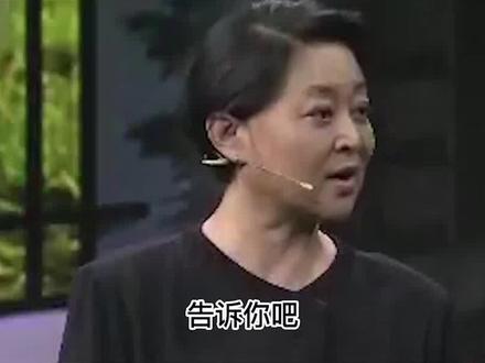 青岛女教师为找韩国初恋,不惜反抗父母逃婚,岂料开门后瞬间泪崩