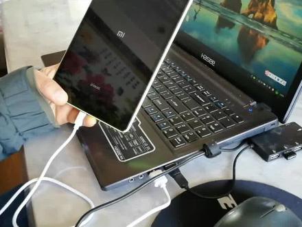 小米平板1 安卓4.4刷机升级为安卓9
老机焕发青春活力#手机数码 #数码好物分享 #手机屏幕 #电子产品 #高性能笔记本电脑