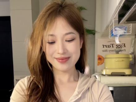 爆改东北蘸酱菜!连碗都能吃~ 清爽!低卡!营养!真减脂餐
#低卡低脂餐 #生活化减脂#减脂餐 #干净饮食#满级吃商通关赛