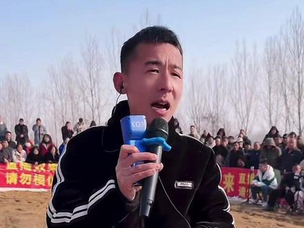 台柱子大朗受伤,#毛洋洋 #摔跤 #搞笑#娱乐