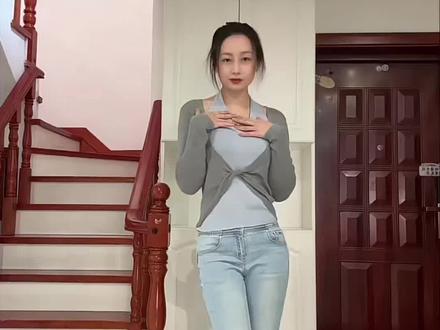 H型身材,没腰。#变装 #扫腿