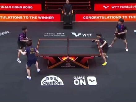#乒乓球混双比赛 #现场原声 这场比赛虽然三场比分都没有拉开,但最后变成了友谊赛,大家都笑了🤭#孙颖莎王楚钦 #林诗栋蒯曼 #混双