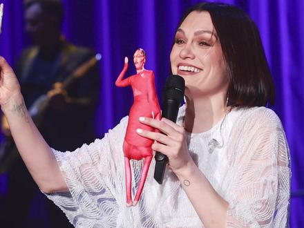 #结石姐的即兴功力还是太强了 结石姐 我将永远拥护你#结石姐的安可曲是现场创作