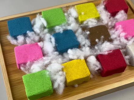 自制的彩虹霉豆腐要出摊咯! 伦堡沙做的彩色霉豆腐!这次的霉豆腐绝对好吃!#手工diy #手工霉豆腐 #小学生手工#伦堡沙 #爱动玩具