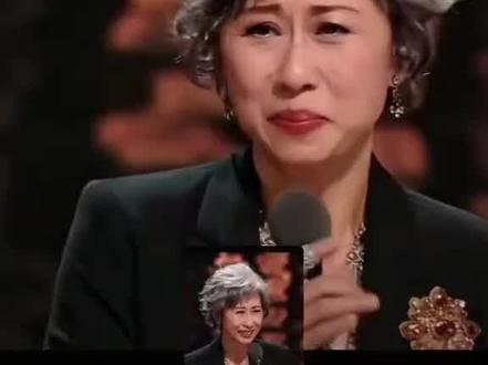 我很怀念……”真的 我们也真的老了🥂