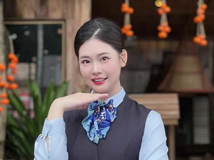 一键三连:激活装备、激活快乐、激活你的卡! 信用卡到期换卡收到新卡后,一定要记得激活哟!#信用卡 #到期换卡 #信用卡激活 #便捷服务 #中国建设银行客户服务